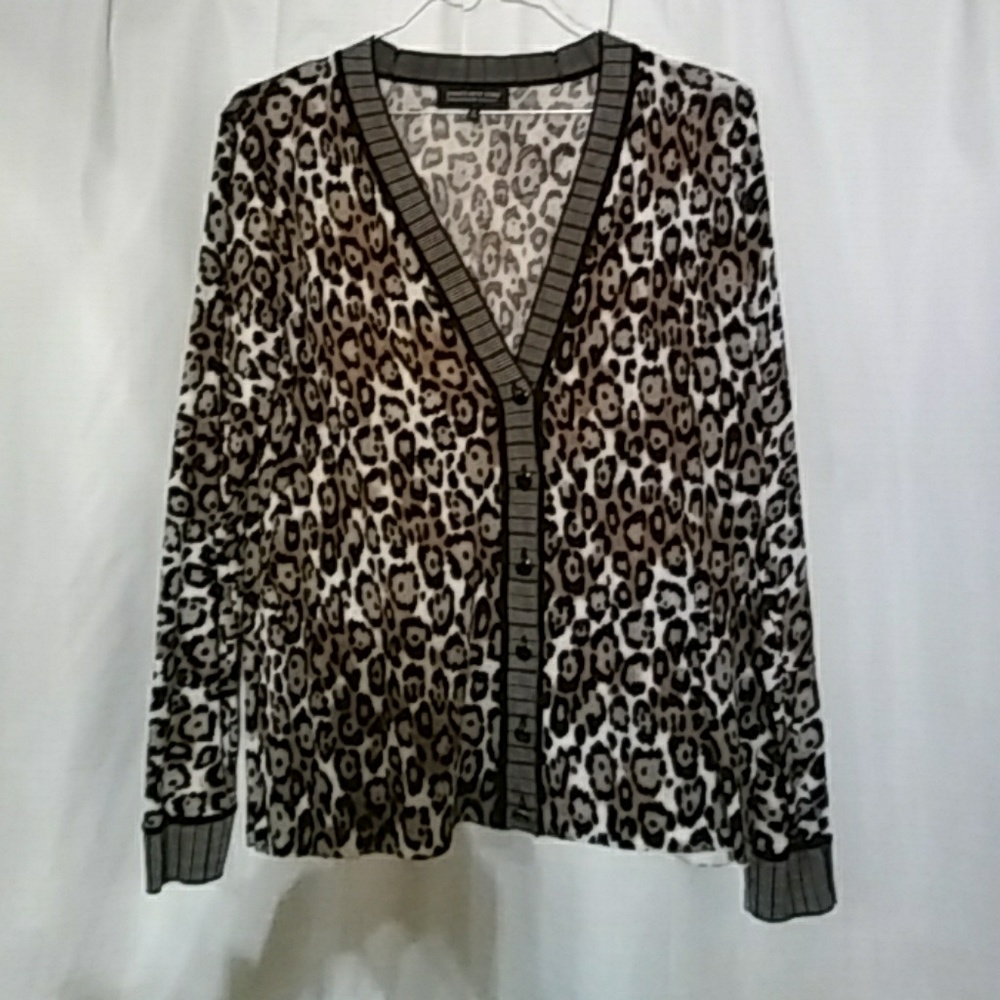 Ladies long sleeve size 1x sweater